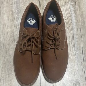 Dockers Men's Tan Oxfords
